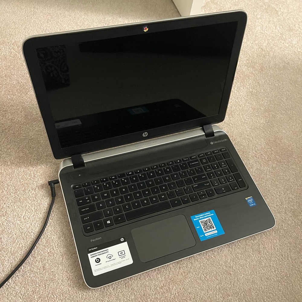 HP Intel Core i5 Beats Audio Pavilion Laptop